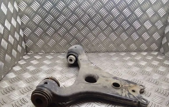 Mercedes-Benz B W245 Front lower control arm/wishbone A1693300407