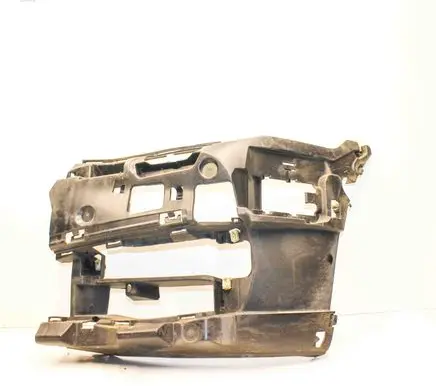 BMW 6 G32 Gran Turismo Fog light bracket 7415579