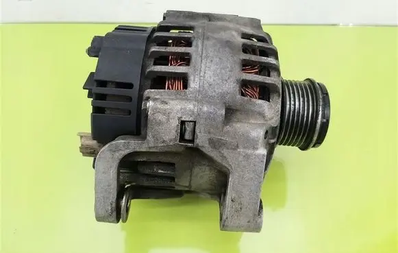 Renault Scenic I Generator/alternator 7700430182