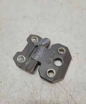 Mercedes-Benz 190 W201 Front door upper hinge