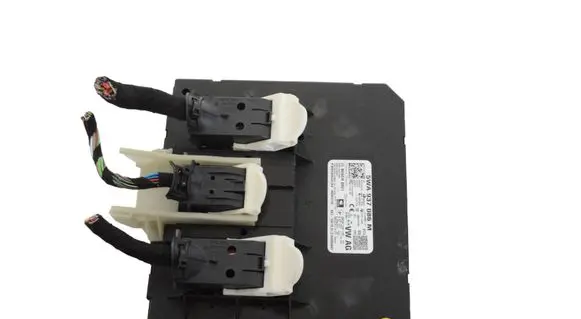 Volkswagen Golf VIII Central body control module 5WA937086M