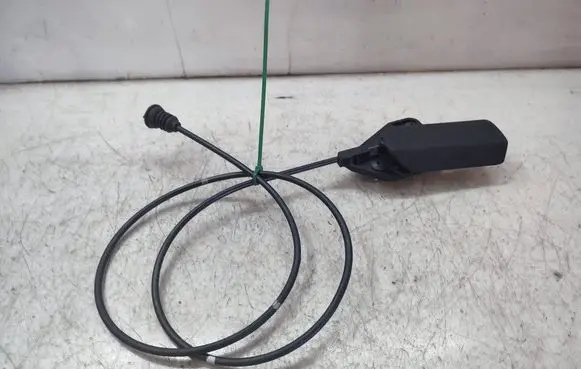 Volkswagen Amarok Engine bonnet (hood) release handle 7L0823633H