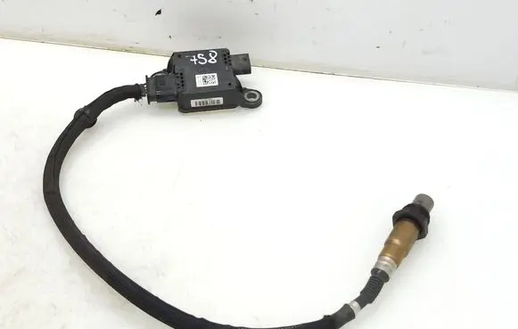 Citroen Berlingo Lambda probe sensor 9816245480 0281009263 00377