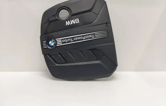 BMW 5 F10 F11 Engine cover (trim) 8510475 13718510475 11252010