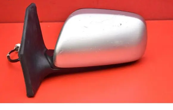 Toyota Avensis Verso Front door electric wing mirror 015829