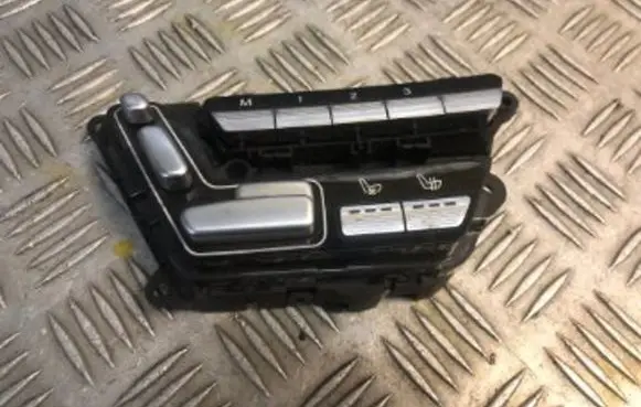 Mercedes-Benz S W221 Seat control switch 2218702279