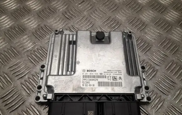 Opel Astra L Engine control unit/module 9856345480