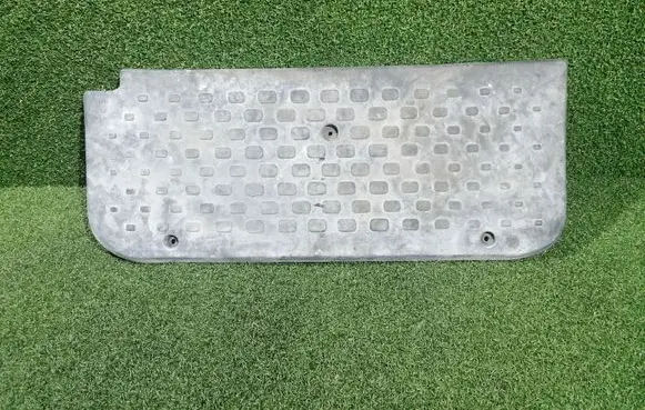 Opel Vivaro Foot rest pad/dead pedal 93868935 788128791R