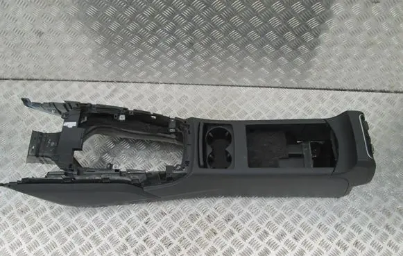 Audi A6 C7 Center console