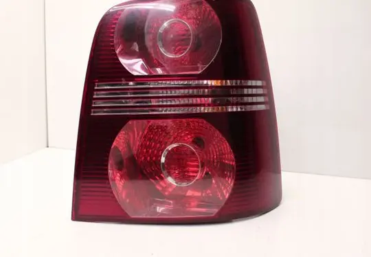 Volkswagen Touran I Rear/tail lights 