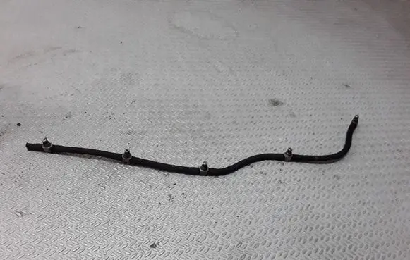 Volvo XC90 Fuel return line/hose 