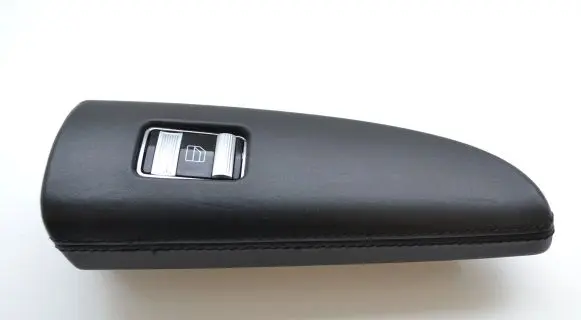Mercedes-Benz S W221 Electric window control switch A2218201710
