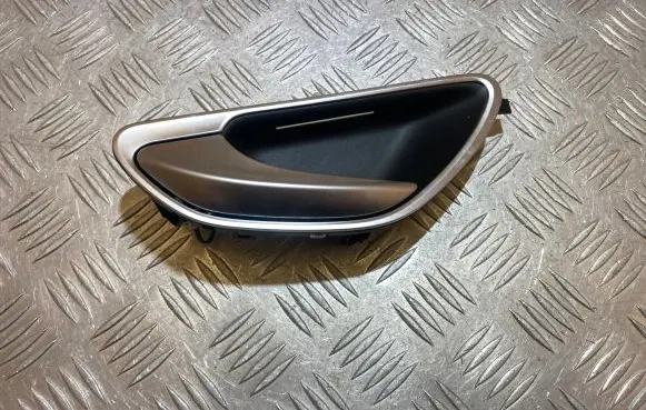Mercedes-Benz GLC X253 C253 Front door interior handle A2057603100