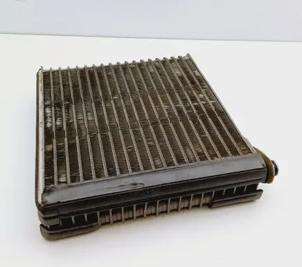 Toyota Yaris Air conditioning (A/C) radiator (interior) 