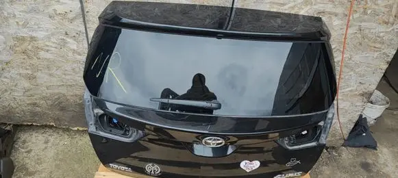 Toyota Auris E180 Tailgate/trunk/boot lid 