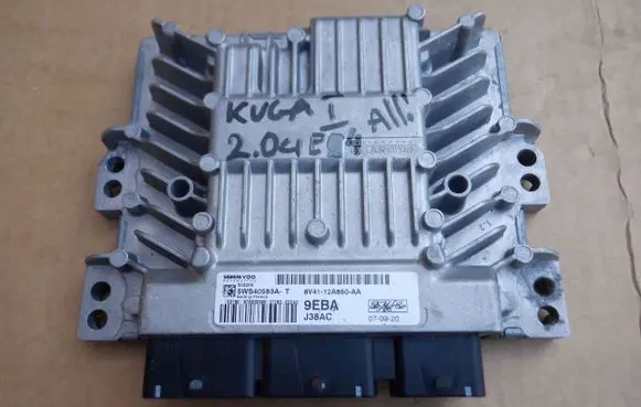 Ford Kuga I Engine control unit/module 12A650