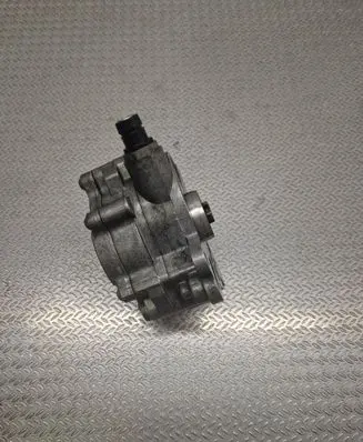 Volkswagen Jetta V Vacuum pump 03G145209 030304C