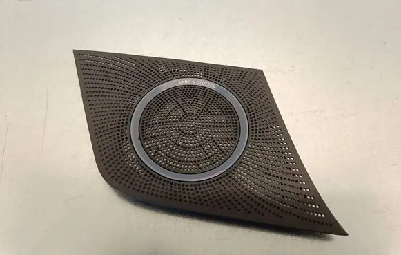 Audi Q5 SQ5 Side speaker trim/cover 8R0857228A