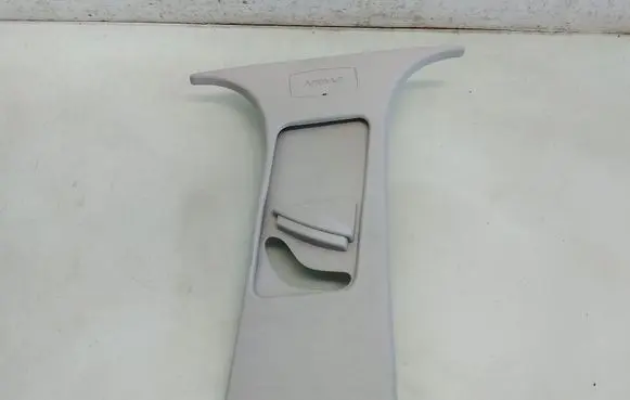 Ford Focus (B) pillar trim (top) 4M51A24582B