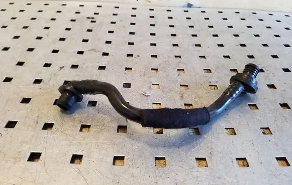 Audi A5 8T 8F Vacuum line/pipe/hose 8K2611931F