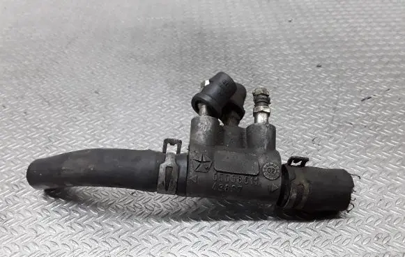 Chrysler PT Cruiser Electric engine pre-heating system (optional) 05058011