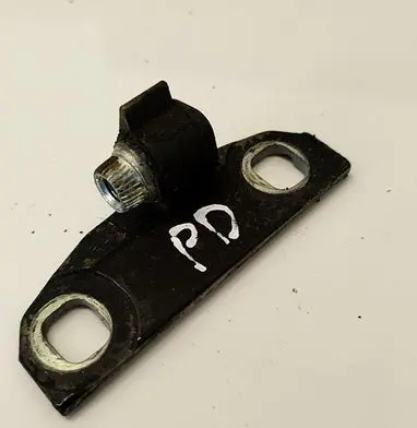 Volvo XC60 Front door upper hinge 