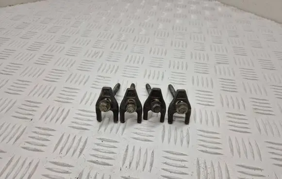 Renault Master III Fuel Injector clamp holder 