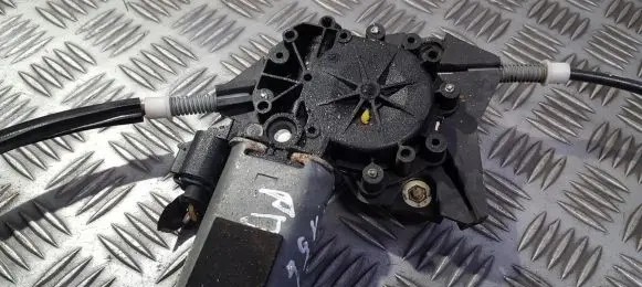 Alfa Romeo 156 Front door window regulator motor
