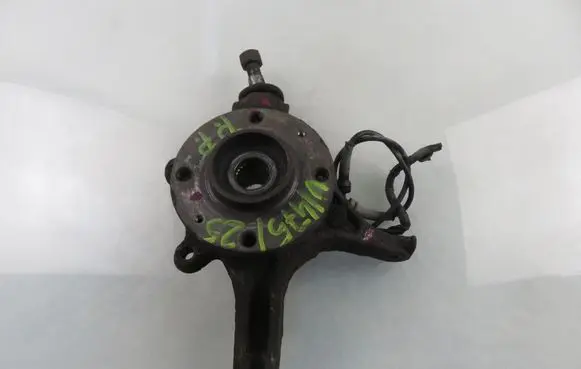 Peugeot Partner Front wheel hub spindle knuckle