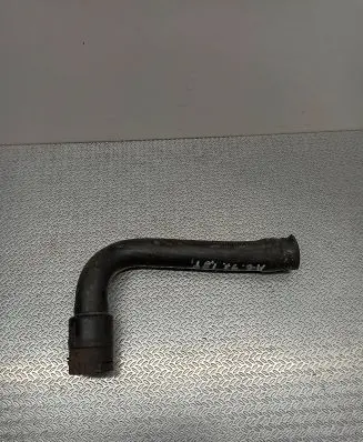Audi A6 S6 C5 4B Engine coolant pipe/hose 8D0121101K