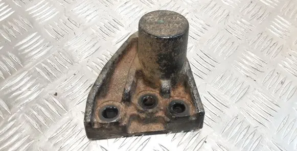 KIA Sorento Engine mounting bracket
