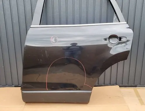 Mazda CX-9 Rear door