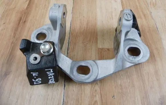 Mazda CX-5 II Gearbox mount TK783908YD