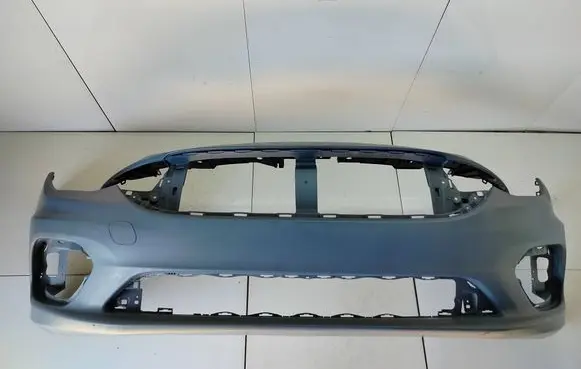 Fiat Tipo Front bumper 735604327