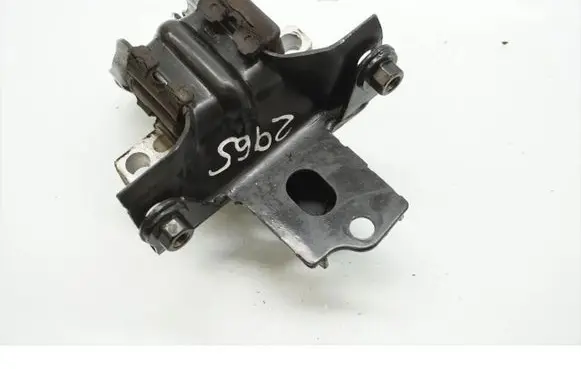 Seat Ibiza IV (6J,6P) Engine mount bracket 6Q0199555AR