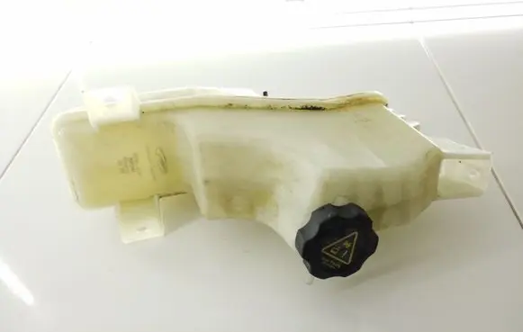 Tesla Model S Coolant expansion tank/reservoir 6007339