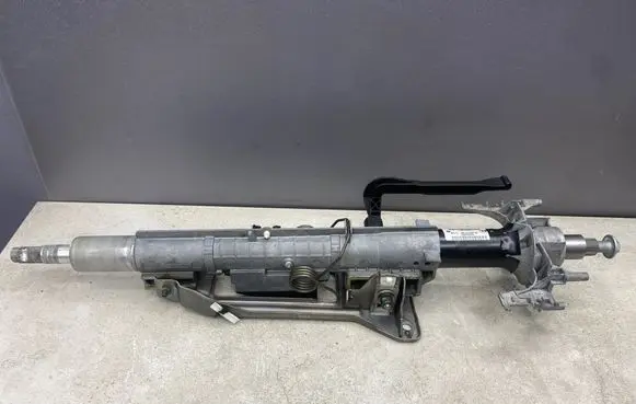 BMW 3 E90 E91 Steering wheel axle 6772295 881401018515 06B1531123533