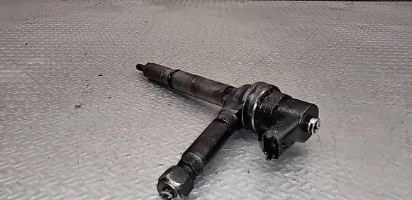 Opel Astra H Fuel injector 0445110175