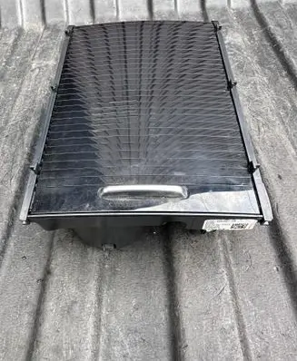 Cup holder front
