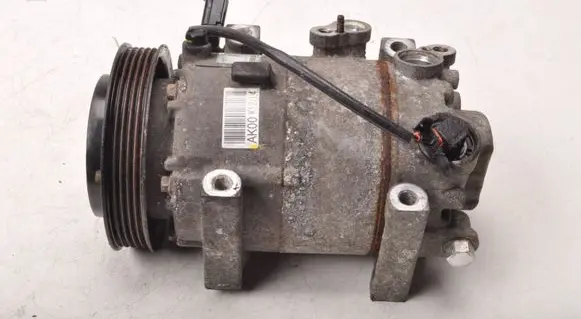 Hyundai i20 Active Air conditioning (A/C) compressor (pump) F500ALEAA06