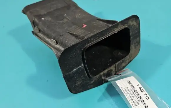 BMW 5 G30 G31 G38 Air intake duct part 7394665 IMPRK1602718