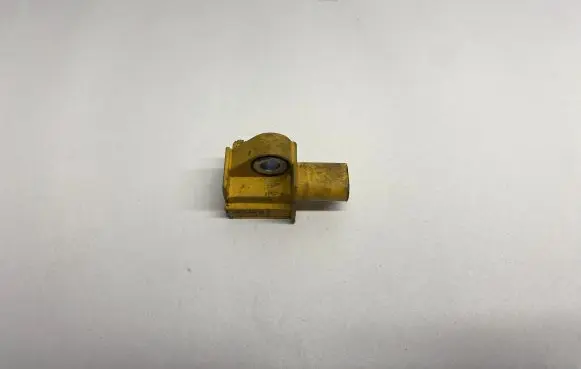 Mercedes-Benz E W212 Airbag deployment crash/impact sensor A2128210351 2128210351