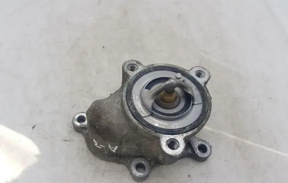 Nissan X-Trail T30 Thermostat NOCODE
