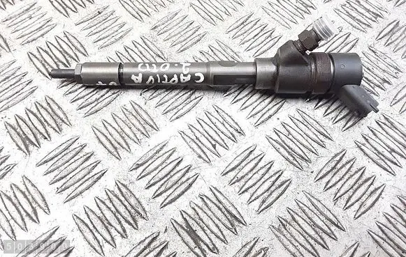 Fuel injector