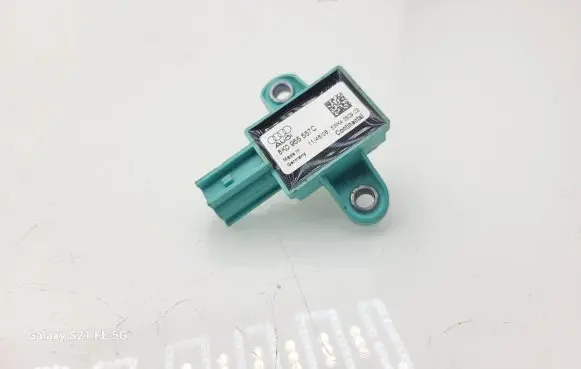 Audi A4 S4 B8 8K Airbag deployment crash/impact sensor 8K0955557C 5WK4380902