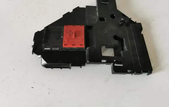 Mercedes-Benz CLS W257 Other engine bay part