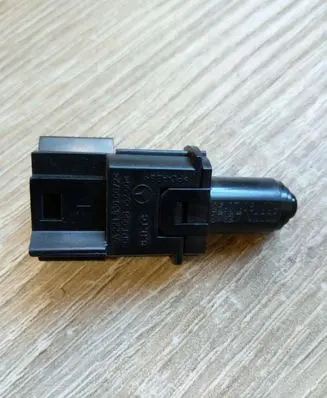 Mercedes-Benz S W221 Interior temperature sensor 2218300672
