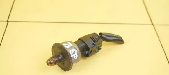 Nissan Qashqai Fuel pressure sensor 166392853R 28SP28