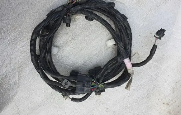 Tesla Model X EUR ISO radio connector 103243300G