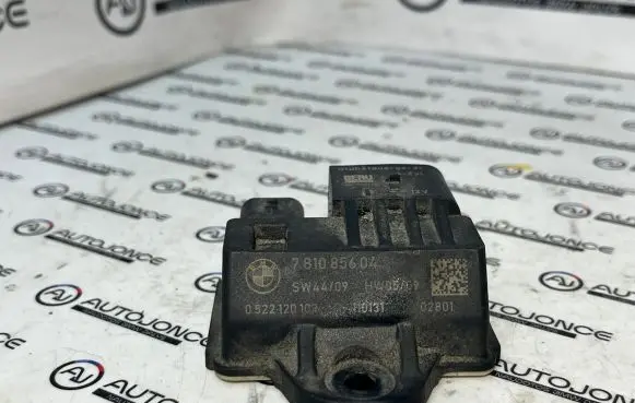 BMW 5 F10 F11 Glow plug pre-heat relay 7810856